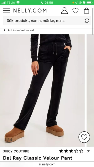 Juicy byxor - Nästan oanvända, säljer dessa då dom är en lite storlek för stora för mig, dom är i storlek Xs priset kan diskuteras.