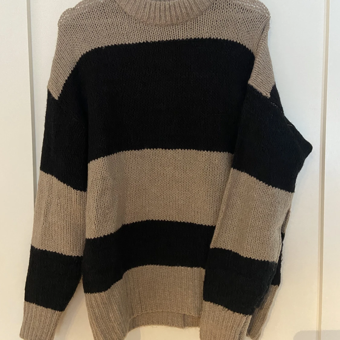 Stickad tröja 