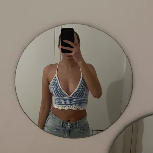 Virkad topp - Egenvirkad topp, kan beställas i andra färger och storlekar✨ 