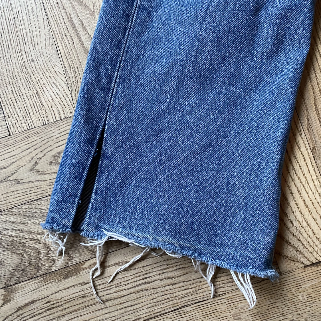 Levis 501. Strl 32 i midjan. - 91