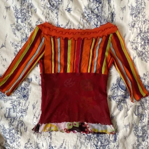 Topp - Charmig topp i mesh💓!   Frakt tillkommer!