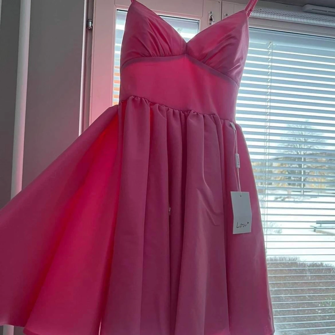 36 rosa klänning helt ny 