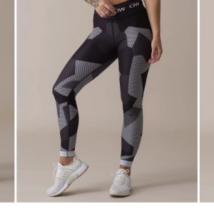 Träningstights - Snygga träningstights från iciw!😊💞
