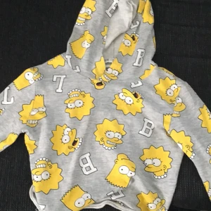 H&m - Skönt material. Ser ut som på bilden. Använt den 3 gånger. 