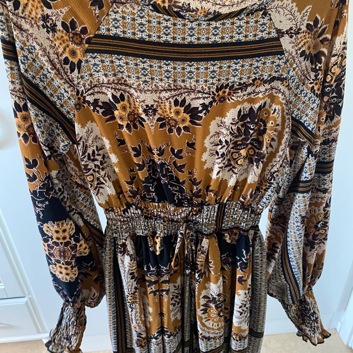 Boohoo klänning strl 38 - 90