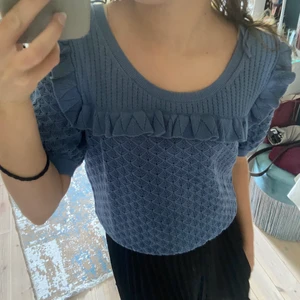 & the other storys tröja  - Säljer denna jätte fina tröjan från the others storys, då den inte har används någon gång. Nypris ca 500kr Pris kan diskuteras vid snabb affär  Köparen står för leverans!!💗