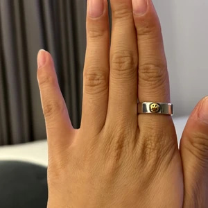 Smiley ring - Helt nu! 40kr + 13kr frakt. JUSTERBAR