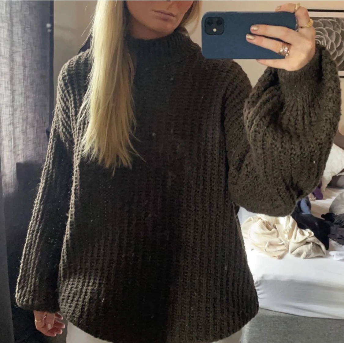 Brun stickad tröja - 91