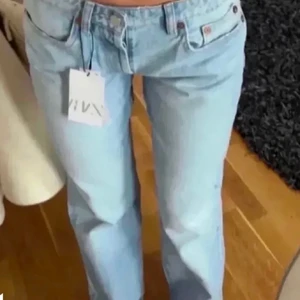 Zar mid low jeans rise waist  - Säljer dessa jeans! Slutsålda på hemsidan! Stlk 34