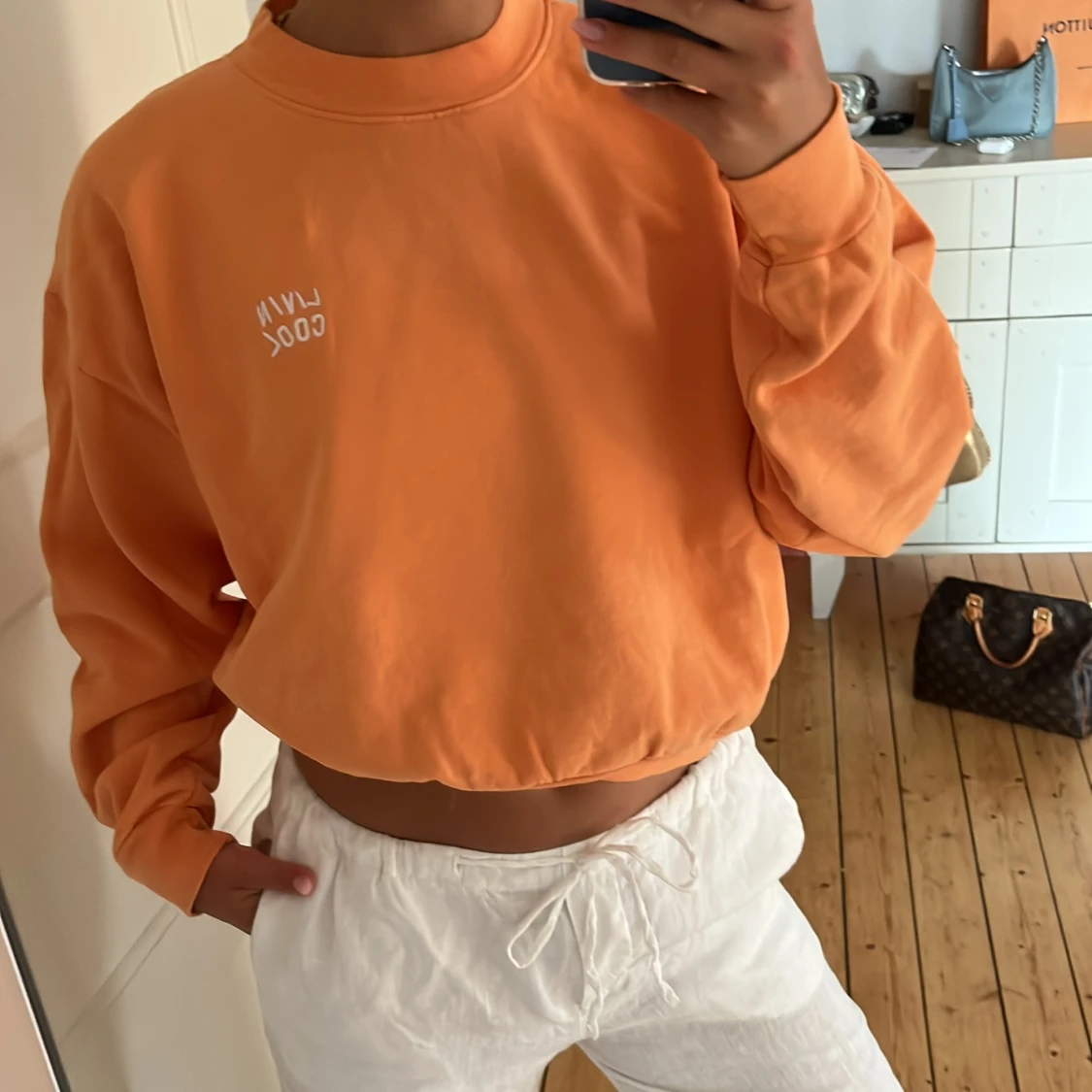 Sweatshirt Livincool - 90