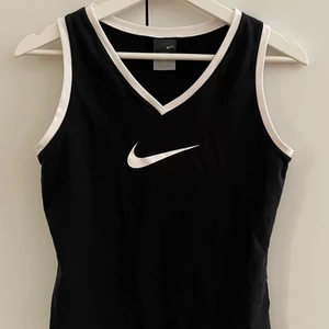 nike topp  - toppen skick, vintage nike <3