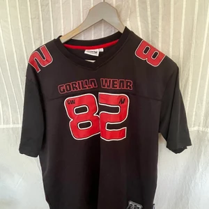 oversized t shirt - en gorilla wear tröja, inte använt mycket. 