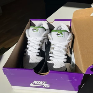 Nike SB Dunk chlorophyll - Har endast testats en gång. Direkt från Nike appen. 99% ny