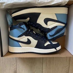 Air Jordan Obsidian High - Helt nya och oanvända Jordans med storlek 38, men skulle även passa på någon med skostorlek 37. 