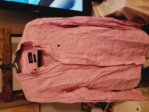 Rosa linne skjorta MORRIS - Linneskjorta från Morris, i så fin rosa färg, behöver strykas 😵😂 M/L  100%linne