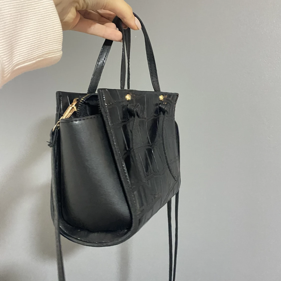 Enkel svart väska - 90