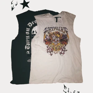 2 Band tröjor  - En Metallica tröja och den andra har jag ingen aning om, ärmlösa och aldrig blivit använd 