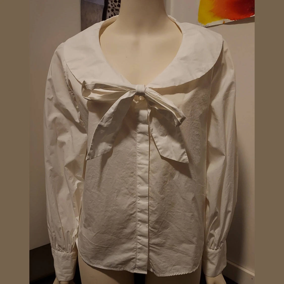 Vit blus Monki stl M 