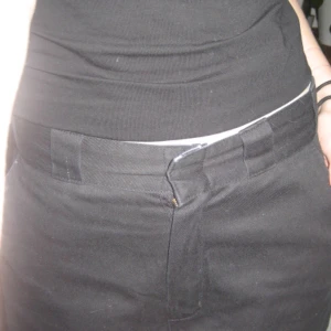 Dickies byxor - Säljer mina älskade dickies byxor för att dem inte riktigt är min stil längre💔 