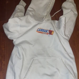 Carharrt hoodie - Nypris 1000 kronor Använd fåtal gånger Hög kvalitet