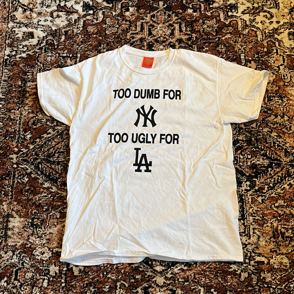 Connie costas t shirt storlek L