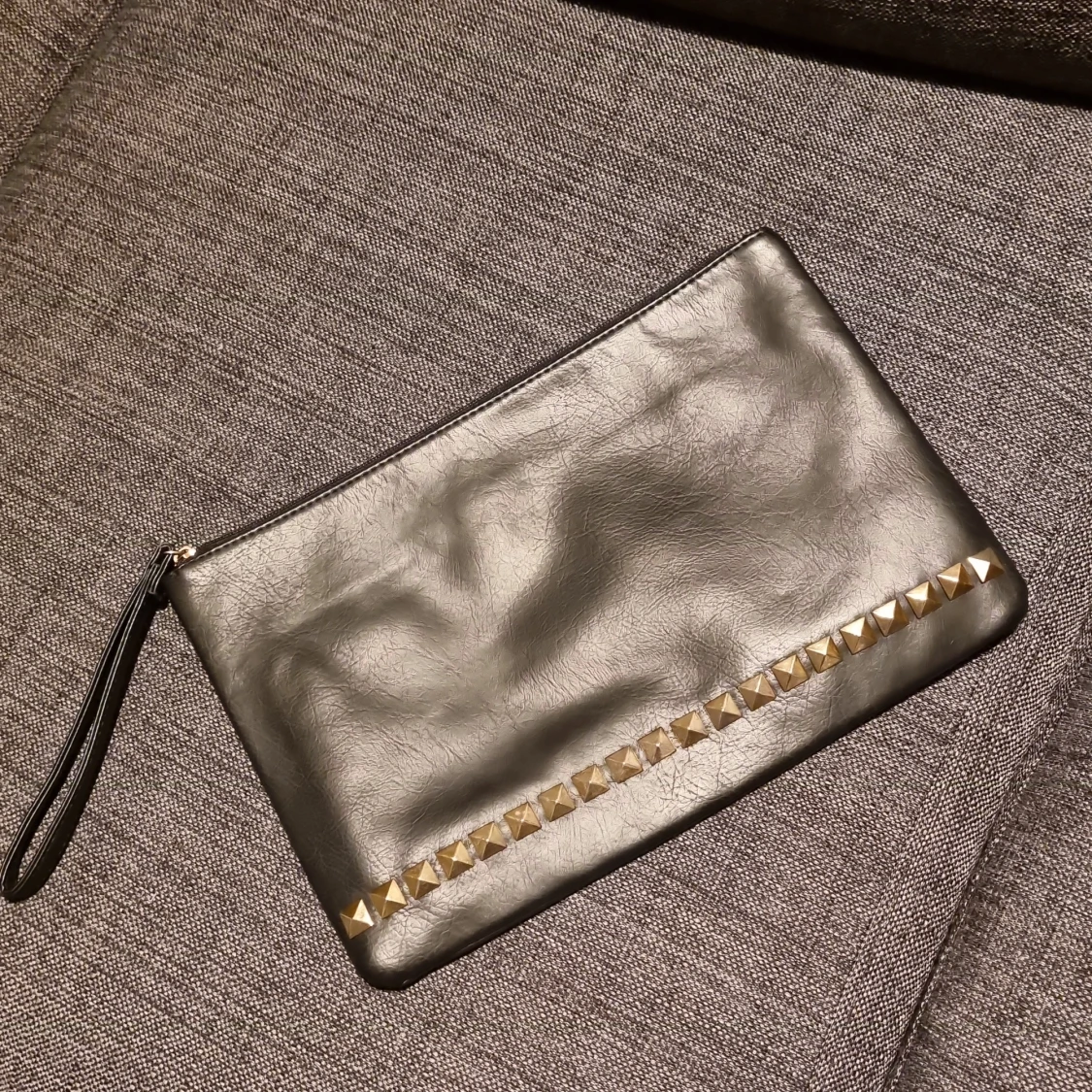 Hand bag