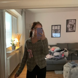 Oddmolly kofta  - Underbart fin oddmolly kofta i stl 0, har använt den endast 2 gånger så den är i nyskick! Pris går att diskutera 