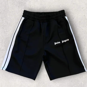 Palm angels shorts - Palm angels kortbyxor | passar M och S