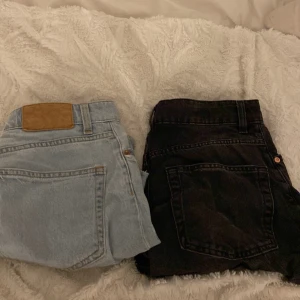 Jeansshorts - Två Jeans shorts!! Skit snygga, 30kr/st