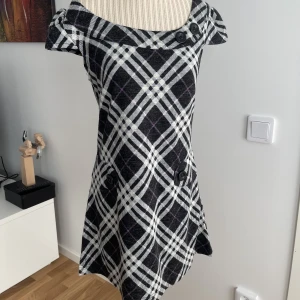 Ann Christine klänning st 38 - Kort klänning St 38