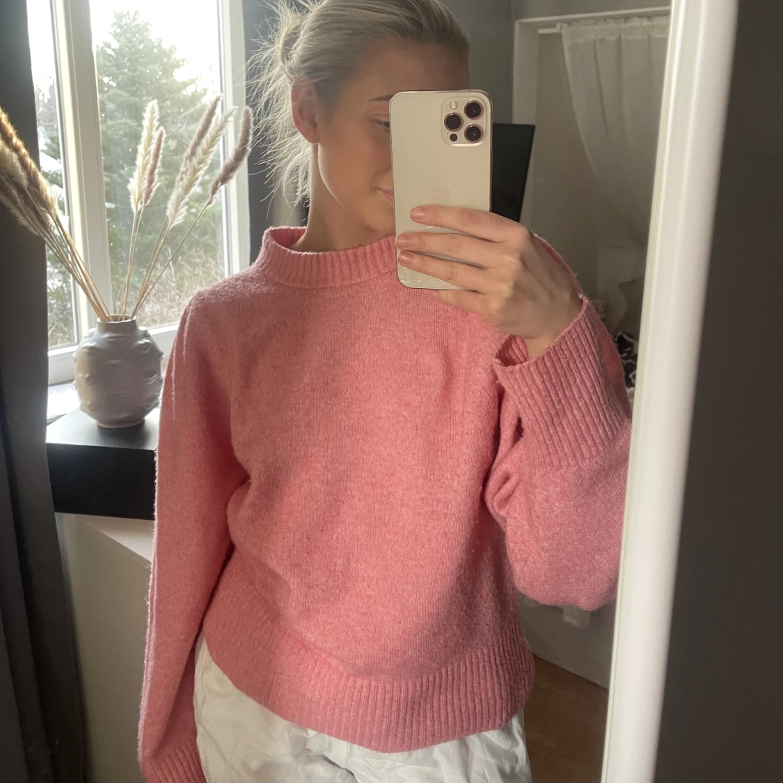 Rosa stickad tröja 
