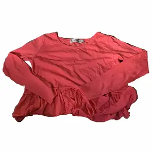 En rosa tröja som jag köpte på en secondhand! Aldrig använd sedan dess. 