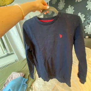 Tröja  - Fin tröja från polo
