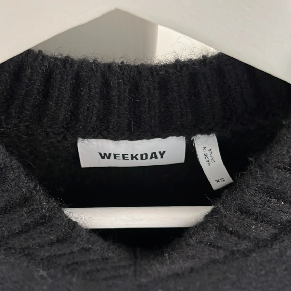 Stickad väst från Weekday - 90