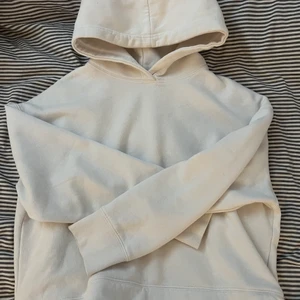 Vit godis  - Vid Hoodie från Zara!😍