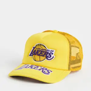 Basketbolls laget Lakers keps. Storlek: one size, färgerna: Gul. Sista kvar!!!!