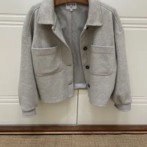 NAKD jacka  - Säljer denna nakd jacka i storlek 36