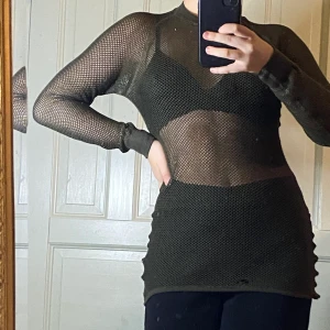 Nät-tröja i mörkgrön - Fin nät-tröja i mörkgrön, en militär underställströja💚💚stretchigt material 