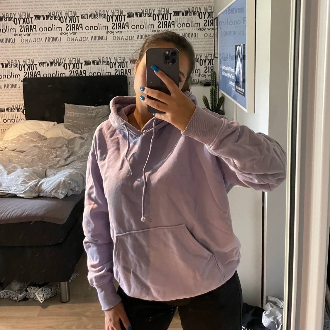 Oversized lila hoodie - 90