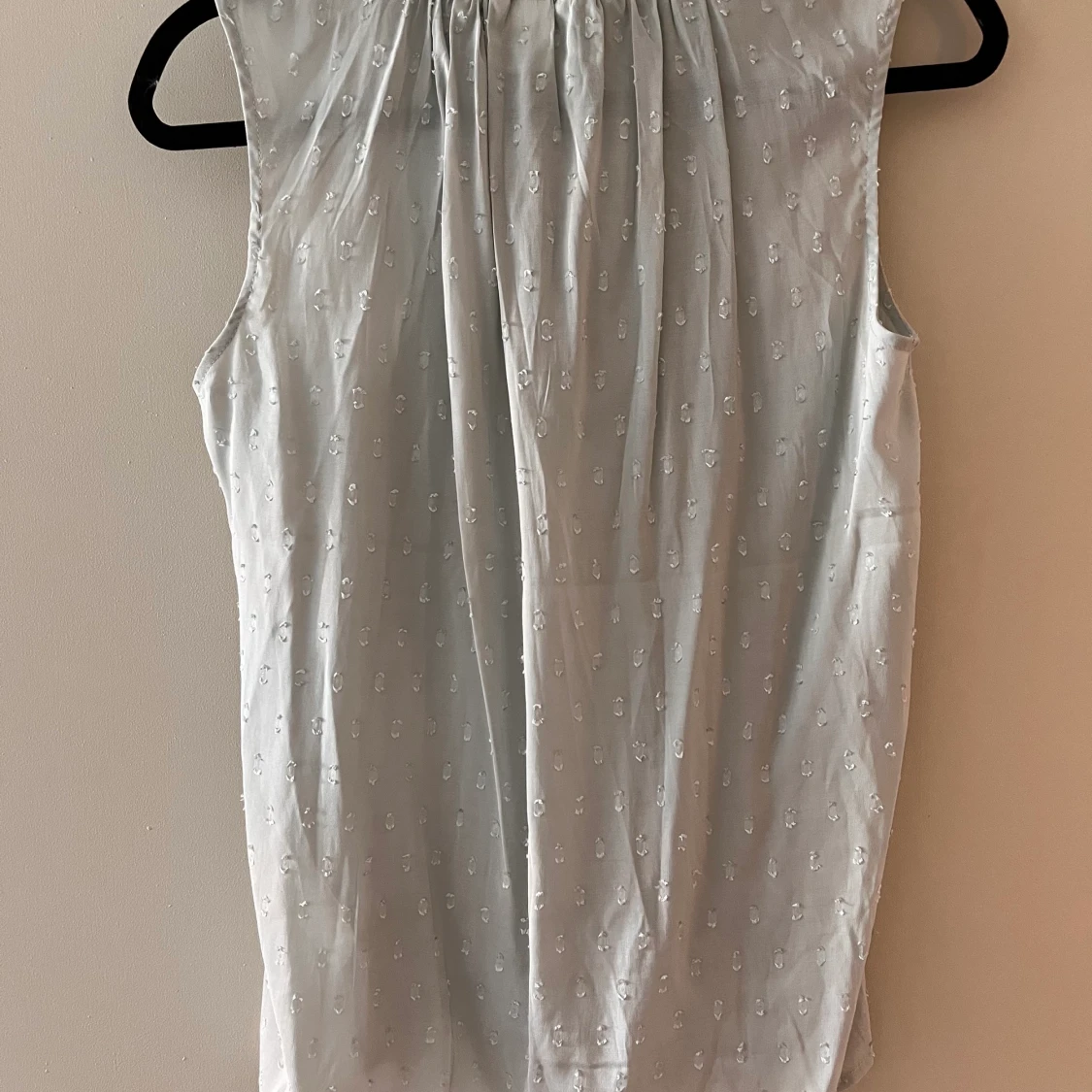 Pastellgrön topp - 90