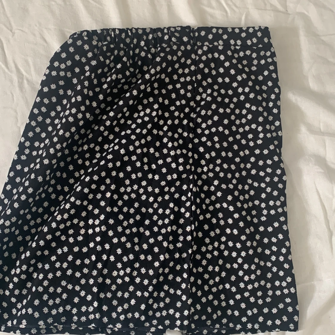 Blommig kjol  - 90