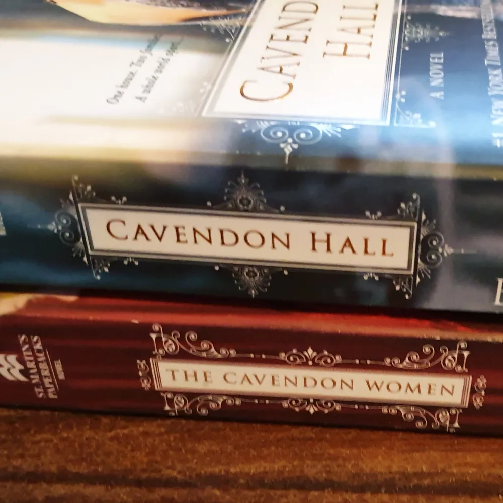 Cavendon Hall & The Cavendon Women - Barbara Taylor Bradford  Del 1 & 2 av 4.. Övrigt.