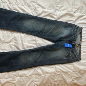 Edc by esprit - Jättefina lowrise bootcut byxor som tyvärr inte passade så bra på mig