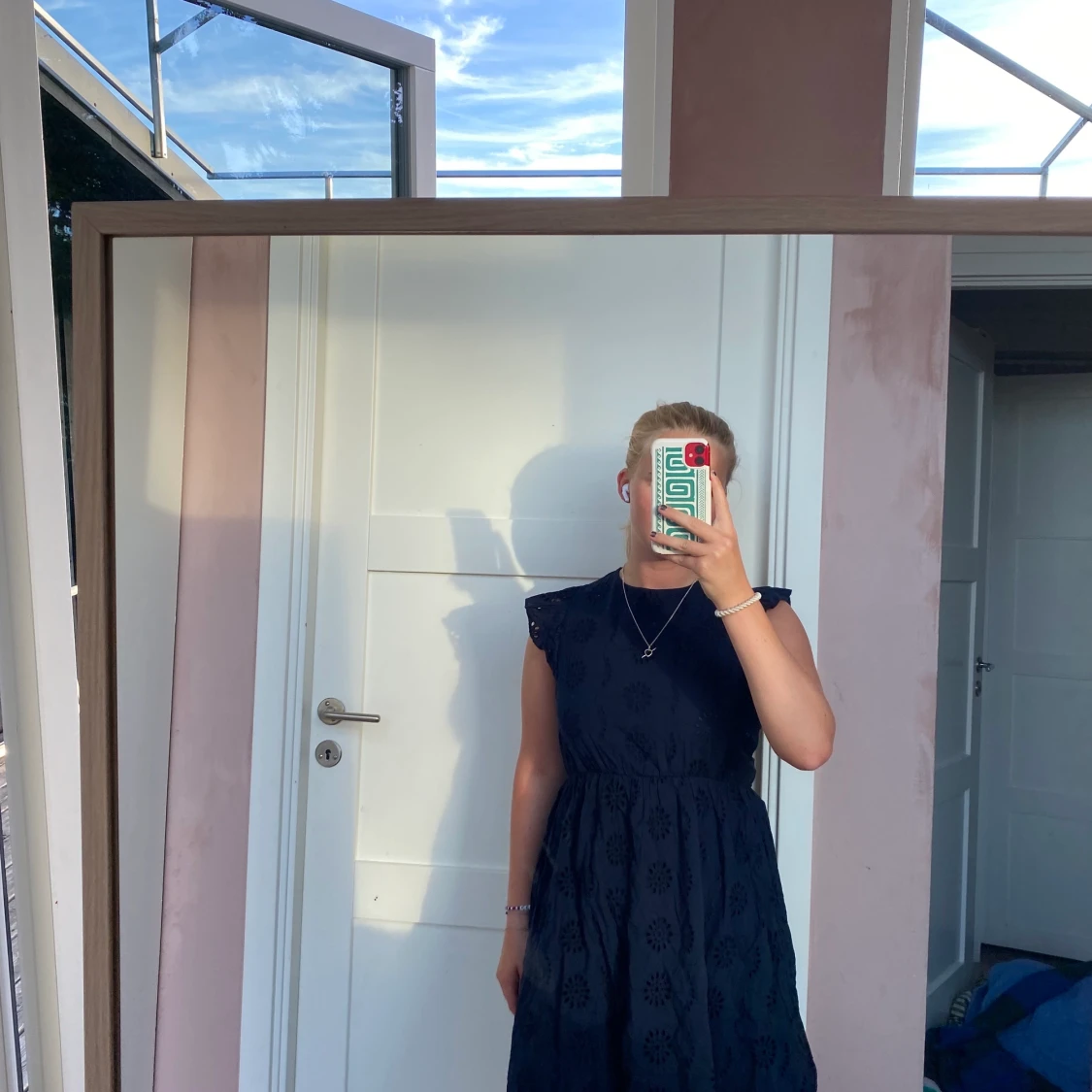 Hålbroderat klänninh - 91