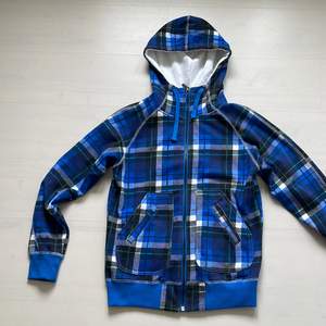 Stone island hoodie storlek 176 | Plick 