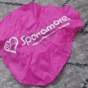 Regnskydd för cykel - Aldrig använt den, frakt är 1 frimärke 12kr 