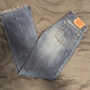 Levis Vintage jeans  - Levis Vintage jeans, Sitter som 30/32, Straight leg.