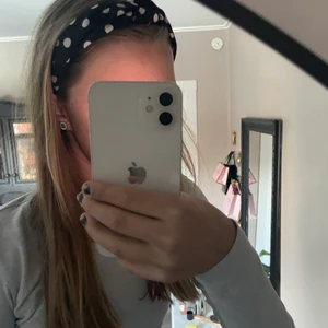 prickigt diadem - aldrig använt, har bara legat i byrolådan 