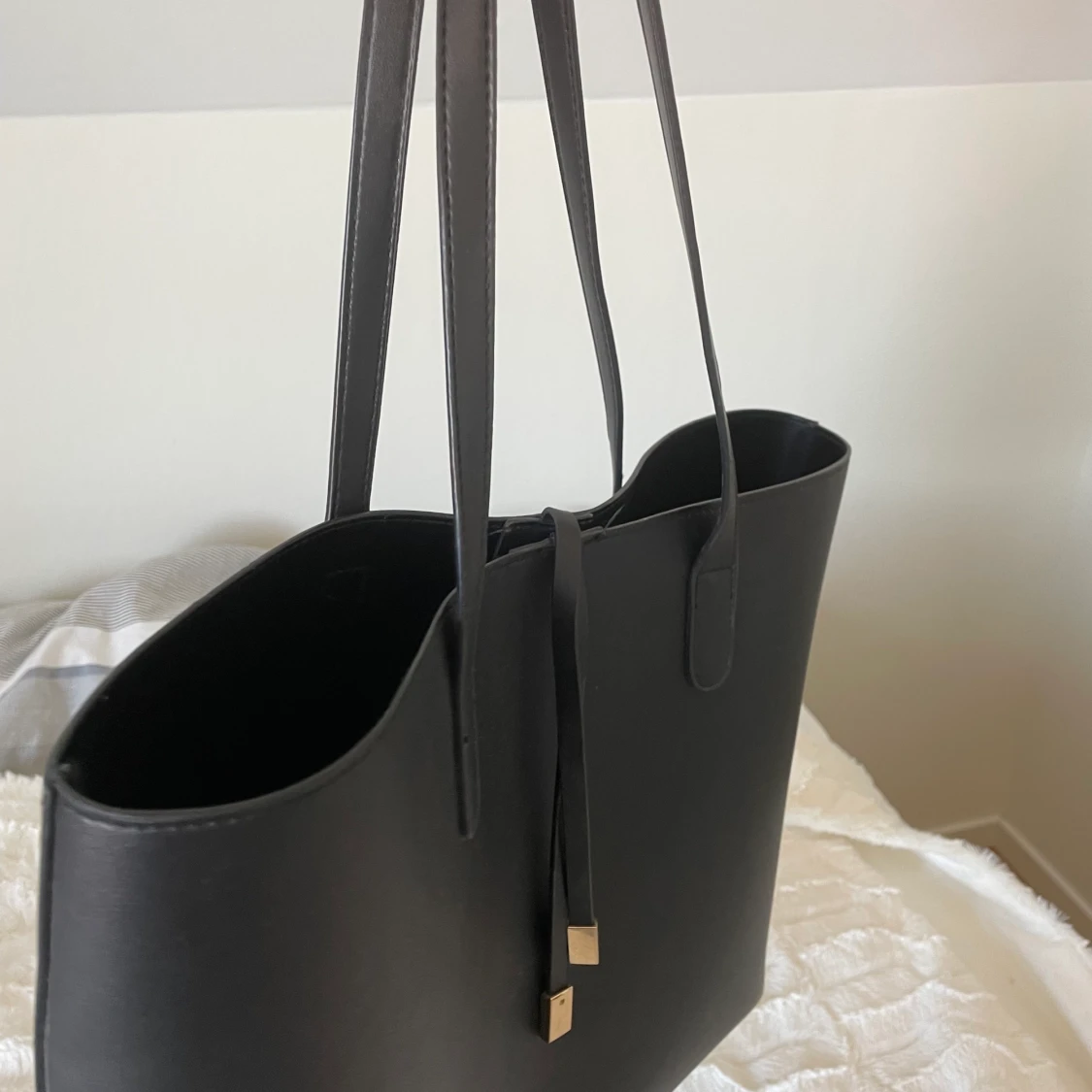 Svart handväska  - 90