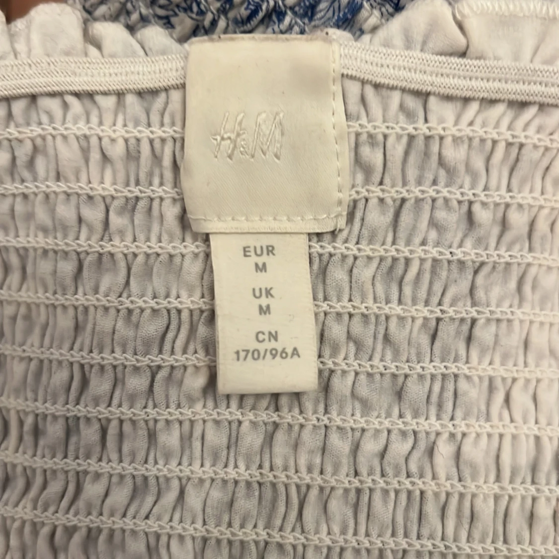 Fin topp från hm - 90